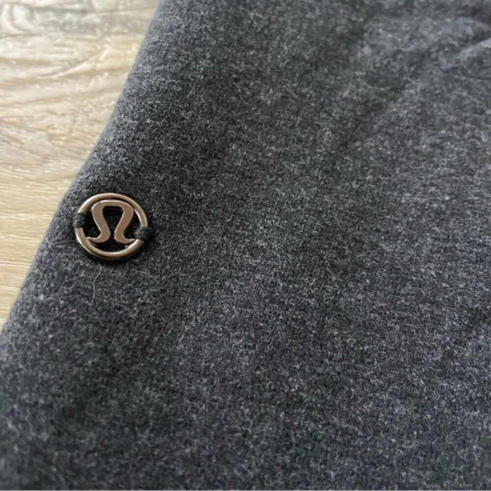 Lululemon Sattva Pant IIHeathered Black size 4